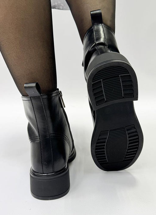 Ботинки Baden NU895-013