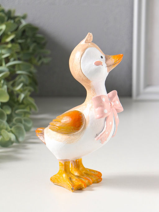 Сувенир полистоун "Утёнок в розовом бантике в горошек" 9,5х6,5х17 см