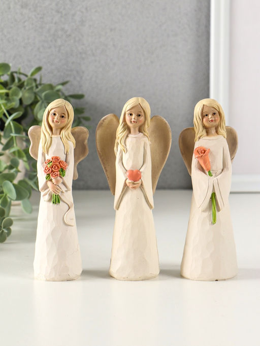 Фигурка полистоун Ангел-девушка в белом платье с цветами, сердцем, 15.5?7?4.5 см, МИКС