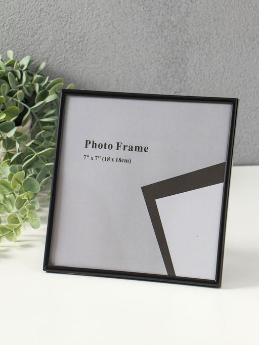 Фоторамка для фото 18×18 см «Классик», чёрная, металл, 1.5×18.4×18.4 см