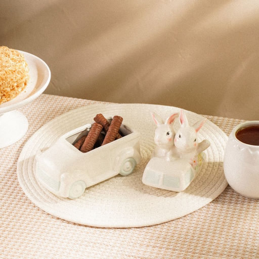 Конфетница SL Home «Пасхальные кролики», 17×10.5×17 см, доломит, белая