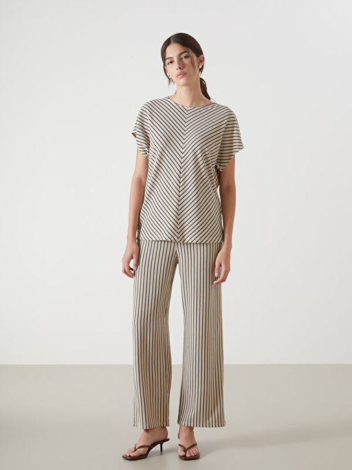 Beli Lastikli ?izgili Kad?n Pantolon