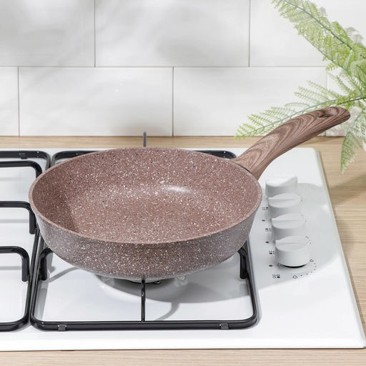 Сковорода Доляна «Брауни», d=24 см, пластиковая ручка, антипригарное покрытие, индукция, алюминий, коричневая