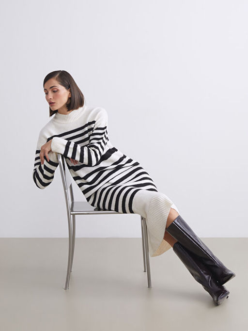 Yar?m Bal?k?? Yaka ?izgili Triko Elbise