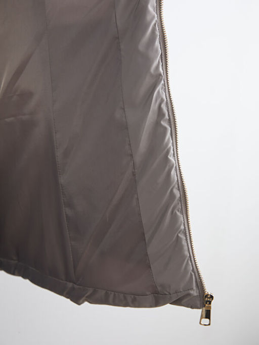 K?rkl? Kap??onlu Kad?n ?i?me Mont