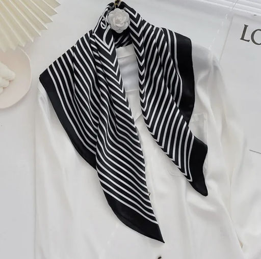 K13587 Платок 90/90 шелк искусственный ЧЕРНЫЙ