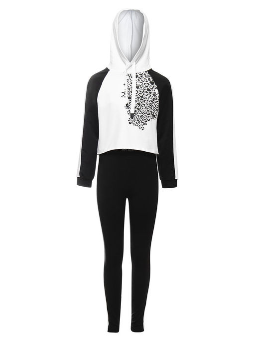 Костюм спортивный