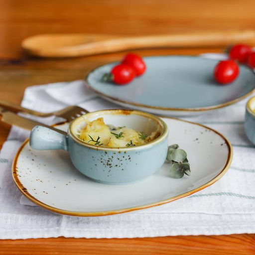 Блюдо фарфоровое для подачи Magistro «Церера», 18.2×16.3 см, цвет белый