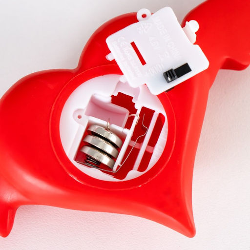 Фигурка светящаяся RISALUX «Сердце с крыльями», LED-ночник, красный, 7×14.3×3.8 см