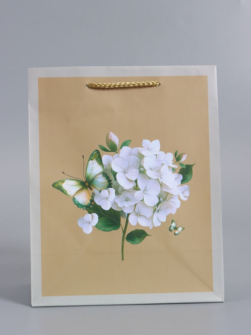 Пакет подарочный ламинированный «Белая гортензия», серо - бежевый, 18×22.3×10 см