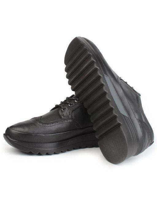 03-5301 BLACK Полуботинки женские (натуральная кожа)