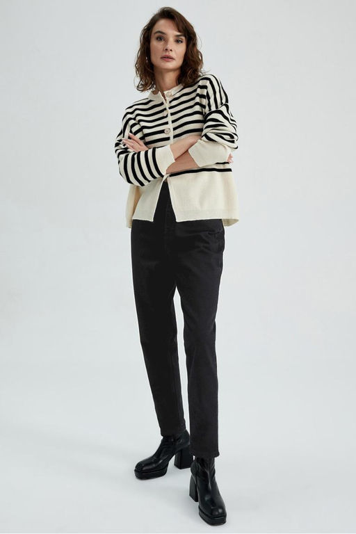 Lina Comfort Mom Fit Высокая удобная посадка Легкие джинсовые брюки с тонкой талией длиной до щиколотки - Defacto фото 5