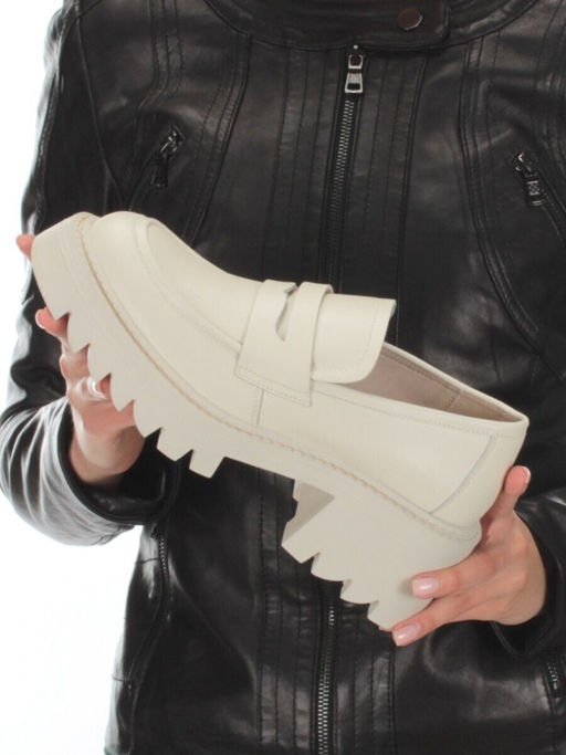 03-C1801-3 WHITE Лоферы женские (натуральная кожа) - No name фото 2