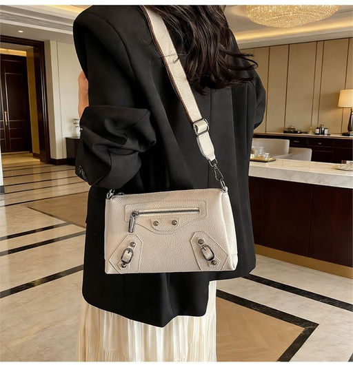 Bags Сумка женская / кожа / 0203121