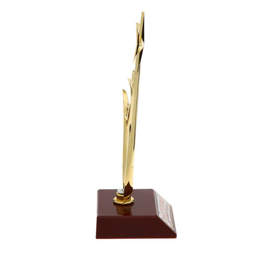 Кубок, наградная фигура на выпускной «Выпускник детского сада», пластик, 17.5×6×6 см