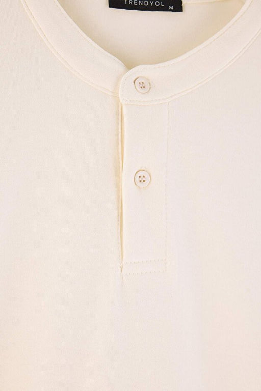 Ta_ D___k Omuz Regular Wardrobe Essentials _nterlok %100 Pamuk T-Shirt TMNAW27TS00002 - Trendyolmilla фото 2