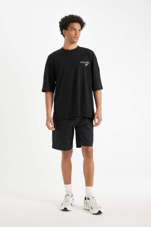 Свободная футболка с круглым вырезом и короткими рукавами с принтом на спине - Defacto фото 3