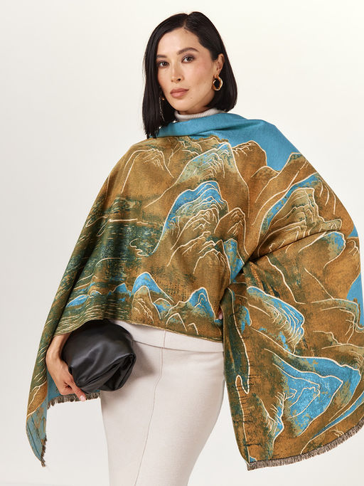 В составе ШЕРСТЬ и КАШЕМИР Большой, мягкий, теплый двусторонний палантин