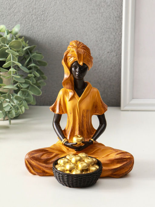 Сувенир полистоун "Африканка в горчичном наряде, с яблоками в корзине" 14х15,5х17,5 см