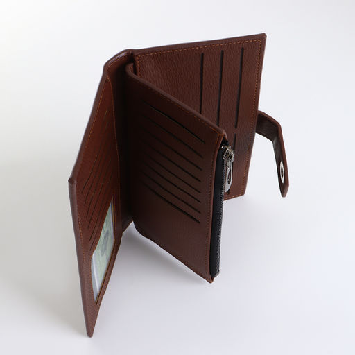 Портмоне мужское, на магните, три отделения, коричневое