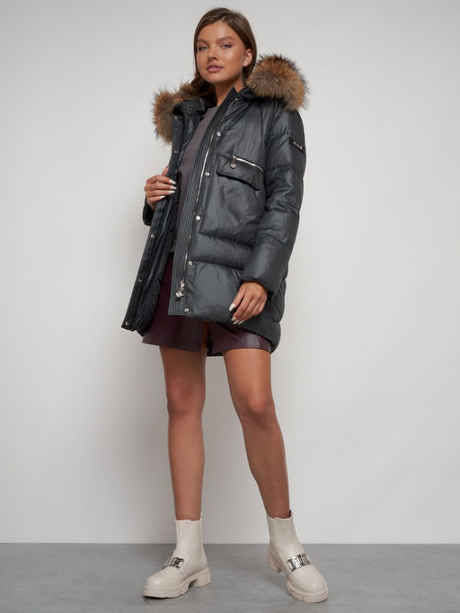 Куртка зимняя женская модная с мехом темно-серого цвета 132298TC - Visdeer фото 19