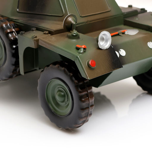 Фигурка металл, держатель для бутылки «Броневик»