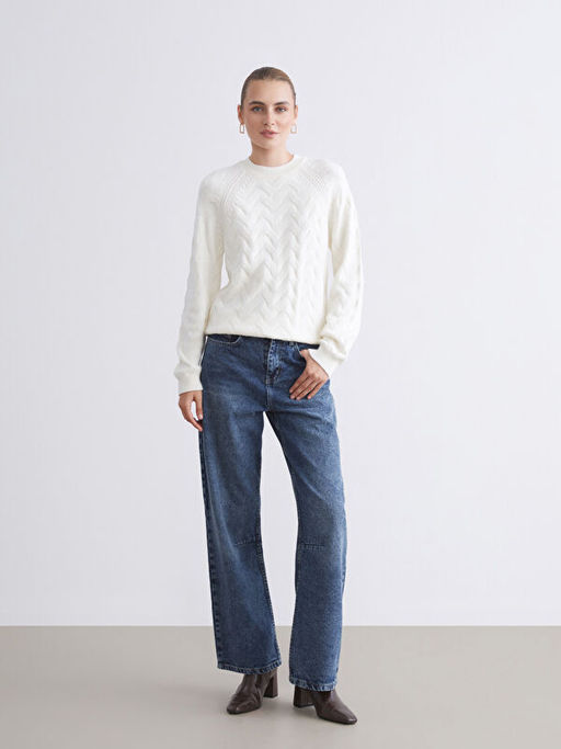 Bisiklet Yaka Kendinden Desenli Kad?n Triko Kazak