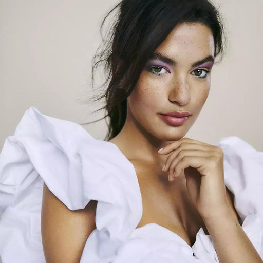 Парфюмерная вода Far Away для нее, 10 мл