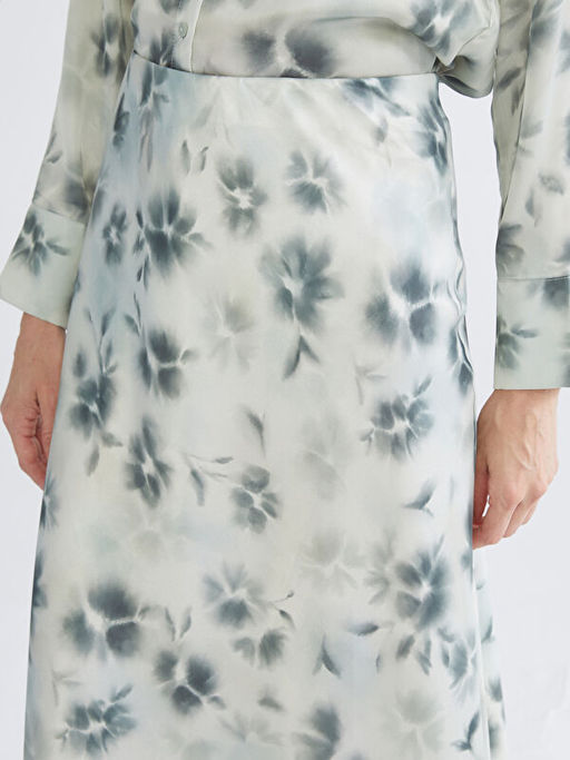 Beli Lastikli ?i?ekli A Kesim Saten Etek