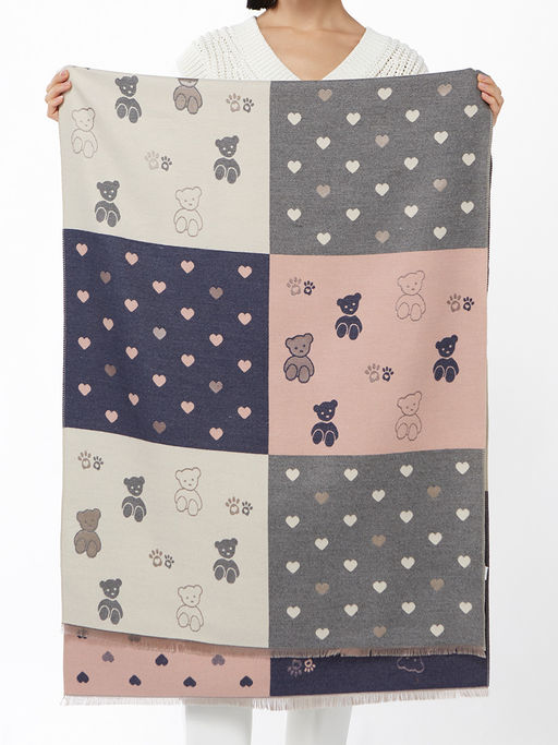 в составе ШЕРСТЬ и КАШЕМИР Большой, мягкий, теплый двусторонний палантин с принтом. - Tantino фото 2