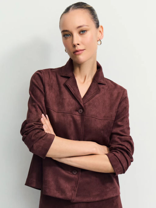 Укороченный жакет из искусственной замши / Zarina