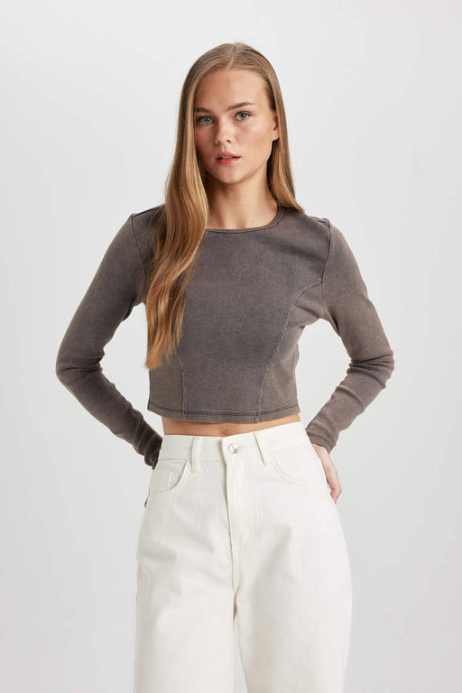 Приталенная футболка с длинными рукавами и круглым вырезом с эффектом потертостей - Defacto фото 3