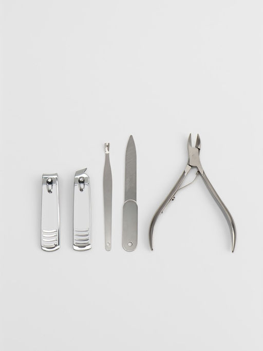 Набор маникюрный, 5 предметов, в металлическом футляре, серебристый