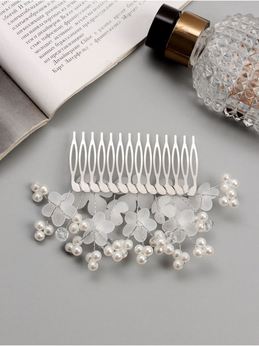 Гребень для волос QF «Эмилия», цветочный, 11×6 см, белый