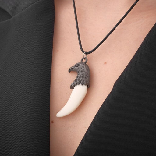 Кулон «Коготь орла», белый в серебре на чёрном шнурке, 45 см