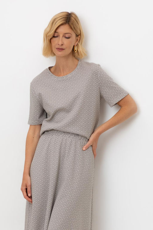 ЕВТ 3216/перламутровое облако,3Д квадраты фуфайка жен