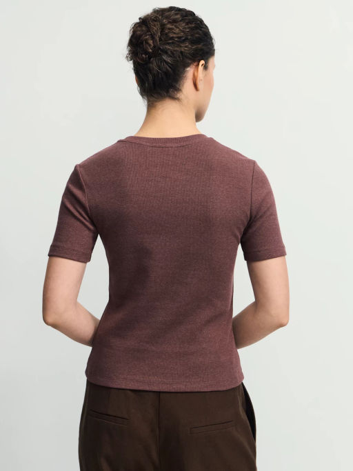 Базовая футболка SLIM FIT / Zarina