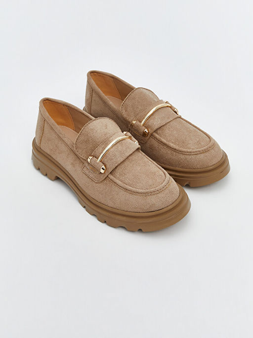Deri G?r?n?ml? Metal Aplike Detayl? Kad?n Loafer Ayakkab?