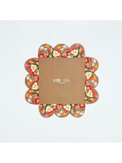 Цена за 5 шт. Коробка для кондитерских изделий с пластиковой крышкой 8 Марта, 10.5?10.5?3 см