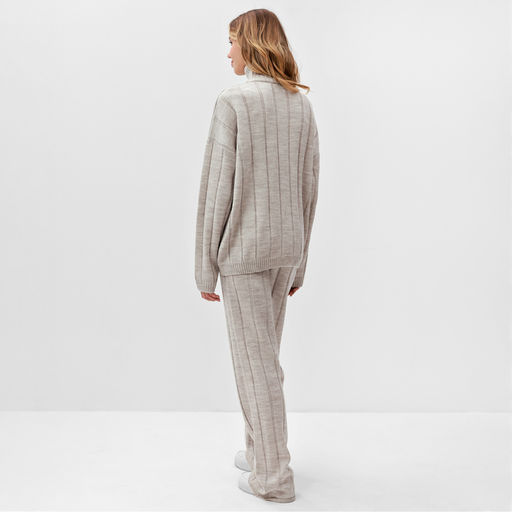 Костюм женский (джемпер, брюки) MINAKU: Knitwear Collection, размер 48-48, капучино