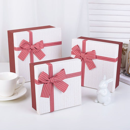 Набор коробок 3 в 1, 19,5 х 19,5 х 9,5 - 15,5 х 15,5 х 6,5 см