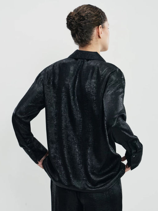 Блузка из блестящей ткани / Zarina