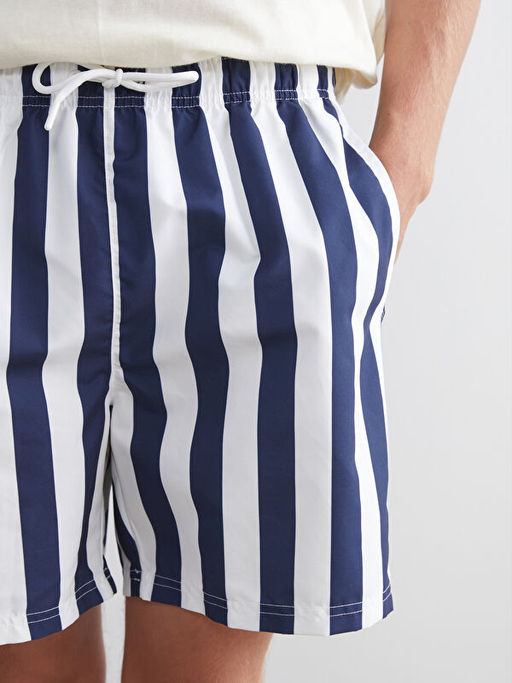 K?sa Boy ?izgili Erkek Deniz ?ortu