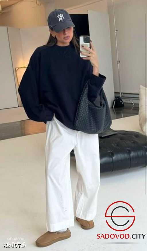 Свитер-туника из плотного вязаного трикотажа