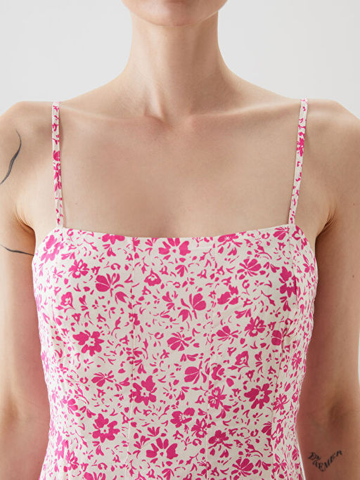 Kare Yaka ?i?ekli Modal Kar???ml? Mini Elbise