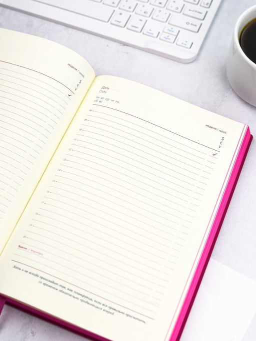 Ежедневник недатированный ESCALADA, #ИЛОН МАСК, А5, 160 л., арт. 67257/ 15 ВАЧЕТТО МАЛИНОВЫЙ