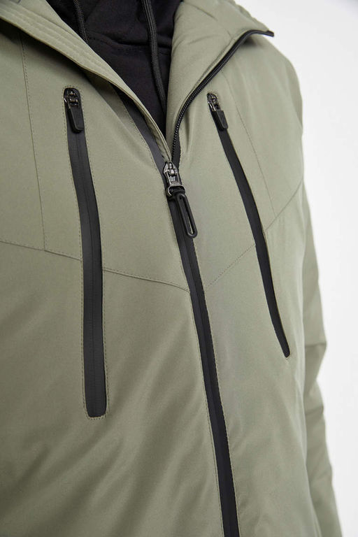 Водоотталкивающее водонепроницаемое пальто приталенного кроя DeFactoFit с флисовой подкладкой и капюшоном  фото 7