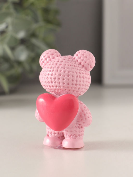 Набор фигурок полистоун Вязаный мишка с большим сердцем, 4 шт., 2.7?4?6 см