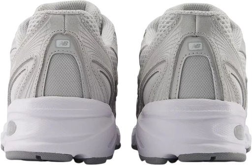 Кроссовки взрослые