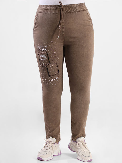 Джинсы коричневые на резинке со стразами